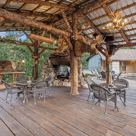 Stonegate Lodge Pool Fire Pits King Bedfast Wifi 50In Tv Room #209 Eureka Springs Exterior foto